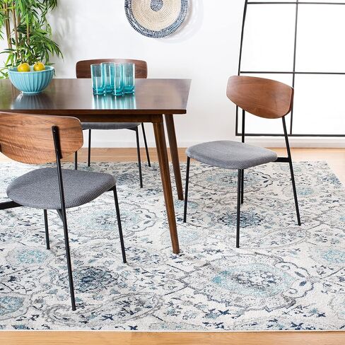 سجادة منطقة مجموعة SAFAVIEH Madison - 5'3" x 7'6"، كريمي ورمادي فاتح، تصميم Boho Chic Glam Paisley، لا يتساقط ويسهل العناية به، مثالي للمناطق ذات حركة المرور العالية في غرفة المعيشة وغرفة النوم (MAD600C) in Saudi Arabia