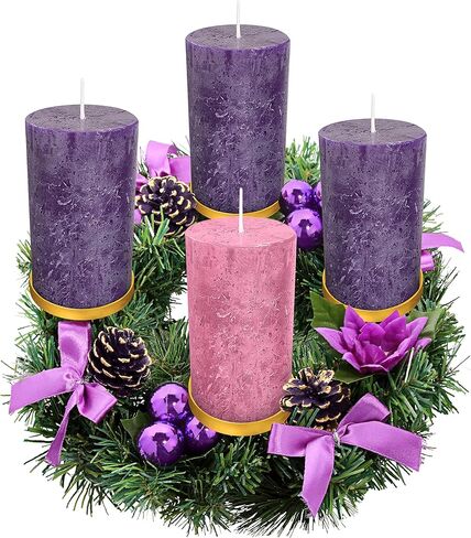 مجموعة شموع Advent من 4 - صُنعت في الولايات المتحدة الأمريكية - شموع عمود مجيء لا يوجد بها تنقيط - شموع ريفية أرجوانية ووردية غير معطرة لتزيين ديكور الكنيسة والمنزل - حاملات شموع على شكل حلقات أكاليل مجيء in Kuwait