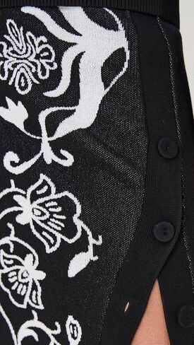 Women's Dakota Sweater Skirt in Saudi Arabia