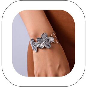 Vintage Gold Metal Butterfly Bangle Bracelet Wide Chunky Cuff Bracelet Punk Floral Design Statement Accessories Costume Party