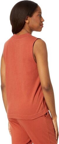 Pact Women's Airplane Mockneck Shell in Saudi Arabia
