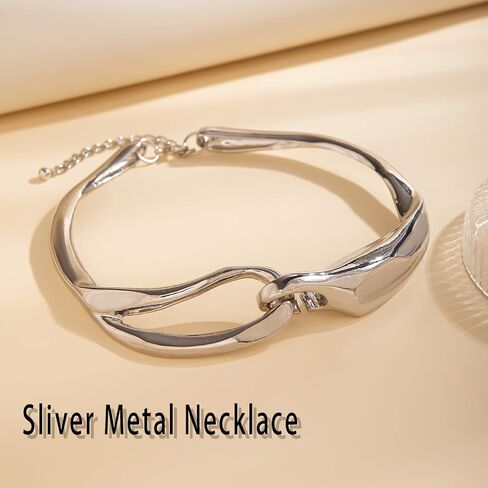 Gold Punk Choker necklace Geometry Collarbone Necklace 3D Lock Buckle Clavicle Necklace for Women Jewelry in Saudi Arabia
