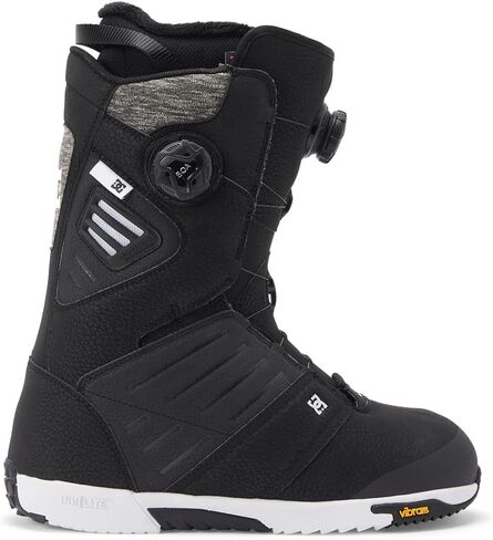 DC Judge Snowboard Boots in Kuwait