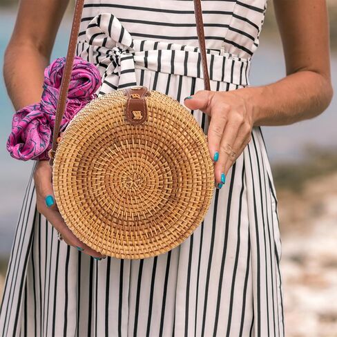 حقيبة Okllen مستديرة من الروطان للنساء، محفظة صيفية للشاطئ، حقيبة كروس منسوجة يدويًا من القش in Kuwait