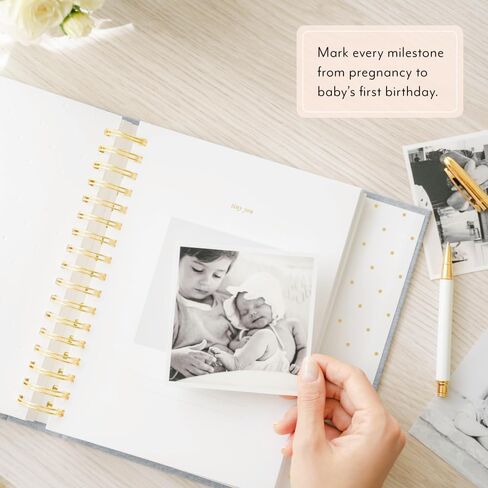كتاب Sugar Paper Baby Book، غطاء قماش منقط صغير باللونين الأسود والكريمي، كتاب ذكريات موجه لالتقاط الصور والتذكارات من السنة الأولى لطفلك in Saudi Arabia