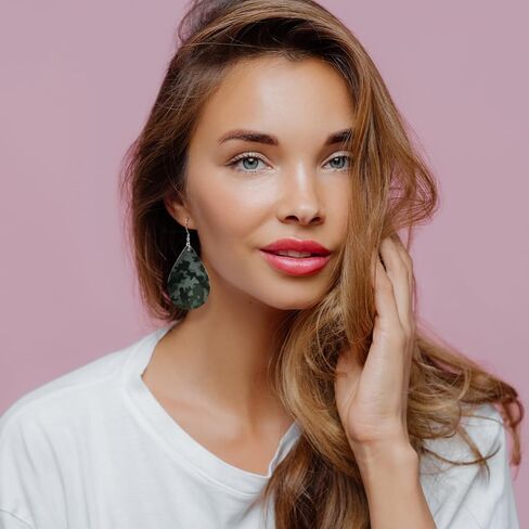 Camo Earrings for Women,Camouflage Leather Dangle Earrings Cool Lightweight Teardrop Green Camouflage Leather Drop Earrings in Kuwait