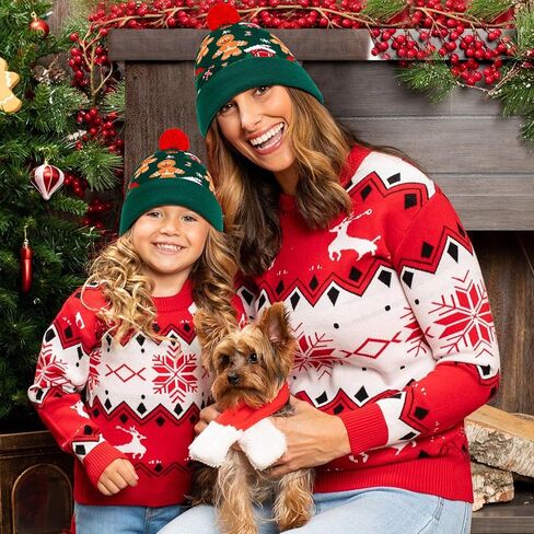 Light Up Christmas Hat, LED Christmas Beanie Hat with Light, Cute Pom Knitted Winter Beanie & Scarf for Kid Thru Adult in Saudi Arabia