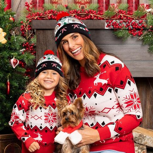 Light Up Christmas Hat, LED Christmas Beanie Hat with Light, Cute Pom Knitted Winter Beanie & Scarf for Kid Thru Adult in Saudi Arabia