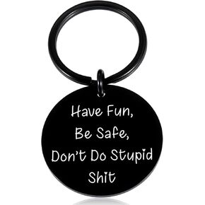 XPENMULBOJA لا تفعل غبي sh t تخزين سلسلة المفاتيح للأولاد والبنات في سن المراهقة كن آمنًا واستمتع بالمرح هدية عيد الميلاد السادس عشر والثامن والعشرين الحادي والعشرين للابن حلقة مفاتيح جديدة للابن ستوفر تخزين عيد الميلاد للمراهقين in Kuwait