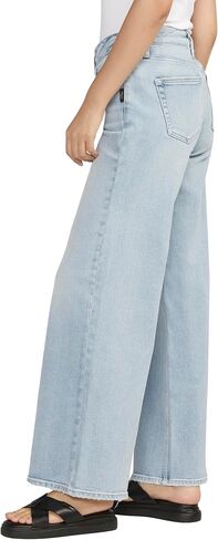 شركة Silver Jeans Co. بنطال جينز سوكي نسائي متوسط ​​الارتفاع وذو قصة متعرجة وواسعة الساق in Saudi Arabia