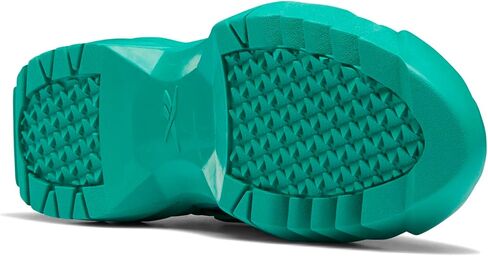 حذاء رياضي نسائي من Reebok Cardi B Club C v2 - - - 9.5 US in Kuwait