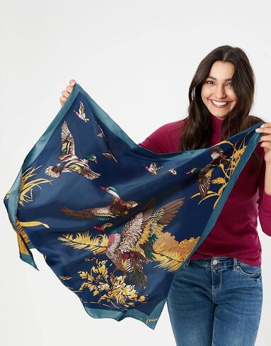 وشاح نسائي من Joules بلومفيلد مربع مطبوع عليه حرير، Navy Mallard، OS in Kuwait