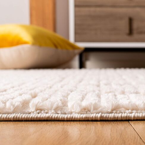 سجادة عداء من مجموعة SAFAVIEH Marrakesh - 2'2" x 10'، بيج، تصميم شرابة قبلية بوهو مغربية، لا يتساقط ويسهل العناية بها، مثالية للمناطق ذات حركة المرور العالية في غرفة المعيشة وغرفة النوم (MRK517C) in Kuwait