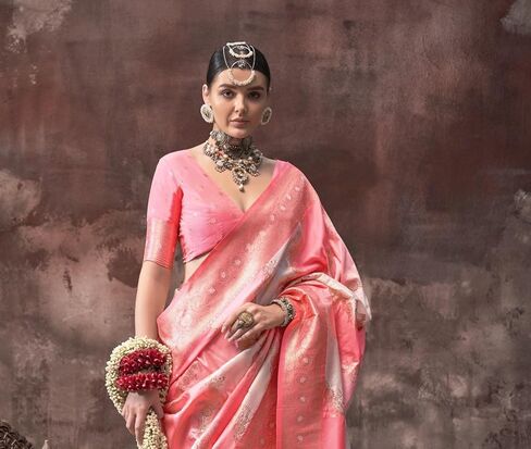 Designer Weaving Silk saree with unstitched blouse in Saudi Arabia