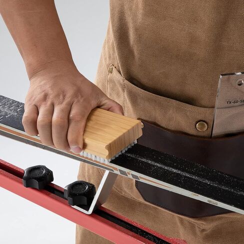 مجموعة شمع لوح التزلج، مجموعة شمع التزلج، مجموعة فرش لوح التزلج مكونة من ثلاثة مجموعة فرش هيكل قاعدة متجددة، مجموعات فرش من النايلون/النحاس/شعر الخيل للتزلج على الجليد in Kuwait