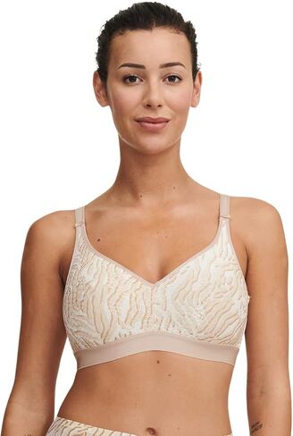 Chantelle Women's C Magnifique Full Bust Wireless Bra in Kuwait