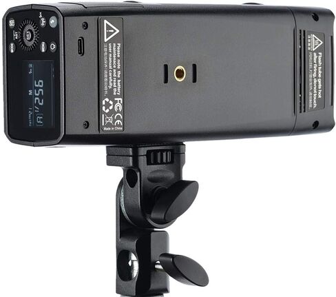 فلاش جيب Godox AD200 Pro AD200Pro + باب الحظيرة Godox BD-07 مع شبكة قرص العسل قابلة للفصل و4 مرشحات ألوان + عاكس قياسي Godox AD-S2 مع ناشر ناعم + Godox AD-S11 جل ملون وعاكس شبكي in Saudi Arabia