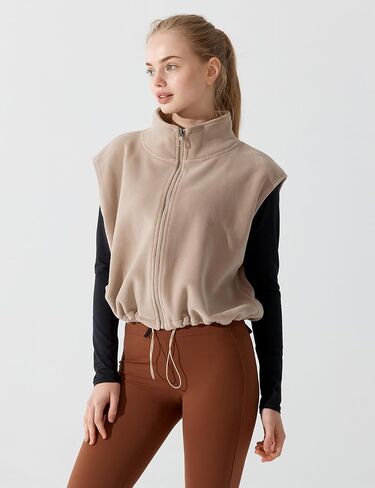 Women's Full Zip Fleece Short Vest Warm Winter Sleeveless Stand Collar Sherpa Crop Coat in Kuwait