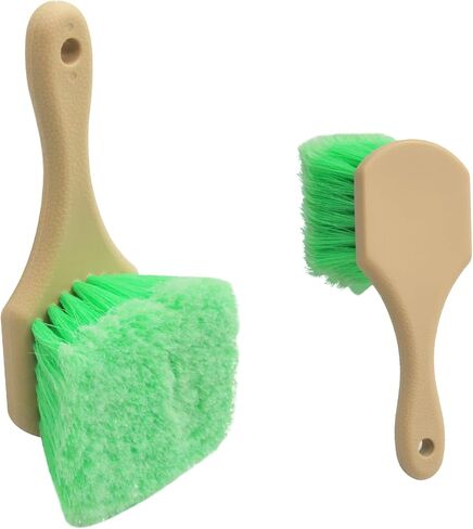 1PCS Car Wash Brush for Car Rim/Wheel/Tire, Soft Bristle Car Wash Brush, Easy to Clean Tire & Wheel Rim Dirt for Various Car Types, Short Handle - Green in Saudi Arabia