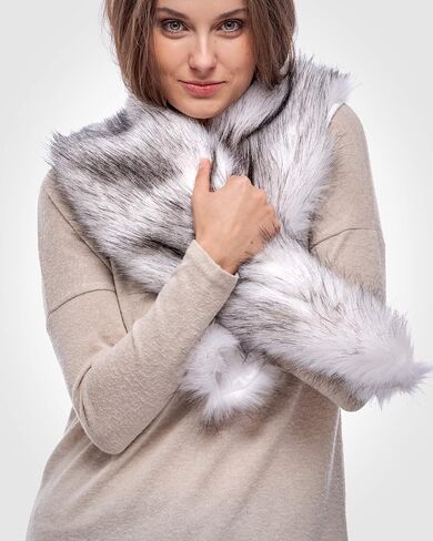 Futrzane Classic Shawl - Faux Fur Stoles Wraps for Women - Large Fake Fur Scarf in Kuwait