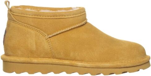 حذاء Bearpaw النسائي قصير للغاية | بوت الكاحل للنساء | حذاء سهل الارتداء للنساء | حذاء شتوي مريح | ألوان وأحجام متعددة in Kuwait