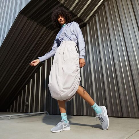 Nike Women's Tanjun Running Shoes in Kuwait
