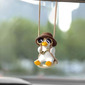 Cute Swinging Duck Car Hanging Ornament, Car Rear View Mirror Charm. Car Mirror Hanging Accessories, Car Pendant Auto Interior Aesthetic Present for Women Men Kids (Pink Hat)