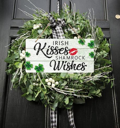 WaaHome القديس باتريك علامة يوم اكليلا من الزهور لديكور الباب الأمامي، القبلات الأيرلندية شامروك رغبات القديس باتريك زينة الباب، 6 "× 12" علامة ديكور القديس باتريك للمنزل جدار الباب الأمامي زينة الشرفة in Kuwait