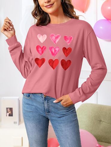 قمصان VVNTY Valentine للنساء: تي شيرت لطيف بأكمام طويلة ورسومات قلب لطيف كاجوال هدية عيد الحب in Kuwait