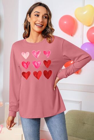 قمصان VVNTY Valentine للنساء: تي شيرت لطيف بأكمام طويلة ورسومات قلب لطيف كاجوال هدية عيد الحب in Kuwait
