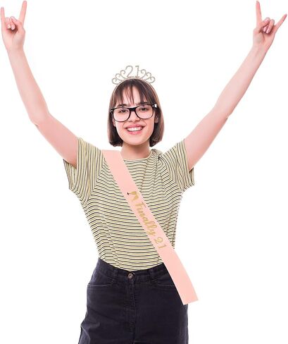 زينة عيد الميلاد الحادي والعشرون، وشاح عيد الميلاد الحادي والعشرون، تيجان عيد الميلاد للنساء، وشاح عيد الميلاد الحادي والعشرون وتاج 21 هدية عيد ميلاد، تاج من حجر الراين الذهبي اللامع مع وشاح عيد ميلاد 21 أخيرًا in Kuwait
