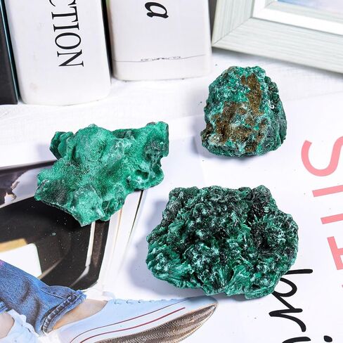 Sportmusies Natural Malachite Rough Mineral Stone Specimen Collection, Reiki Healing Crystal Cluster Decoration Home Office Meditation, 0.11-0.22 lb in Kuwait