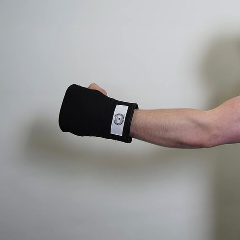7oz Heavy Bag Boxing Gloves/Bag Mitts/Training Gloves. One Size Fits All, Machine Washable, Thumbless, Elastic Wristband in Saudi Arabia