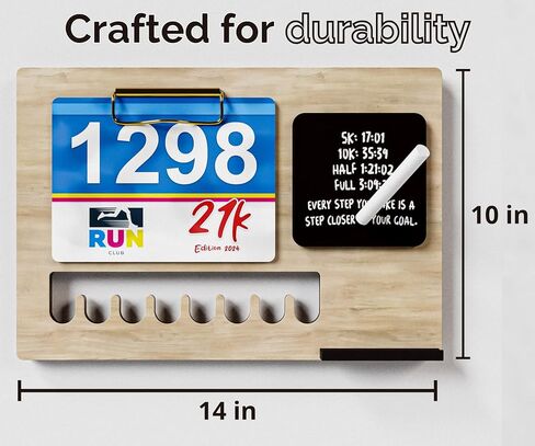 عرض شماعة ميدالية خشبية من LuxWood للعدائين ومريلة السباق وحامل الصور مع سبورة الطباشير، وعرض حامل ميدالية الماراثون | تحمل ما يصل إلى 24 ميدالية و80 صدرية سباق in Kuwait