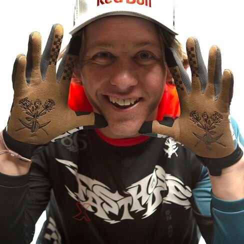 قفاز FASTHOUSE Speed ​​Style Bereman، أسود/الأشعة تحت الحمراء in Kuwait