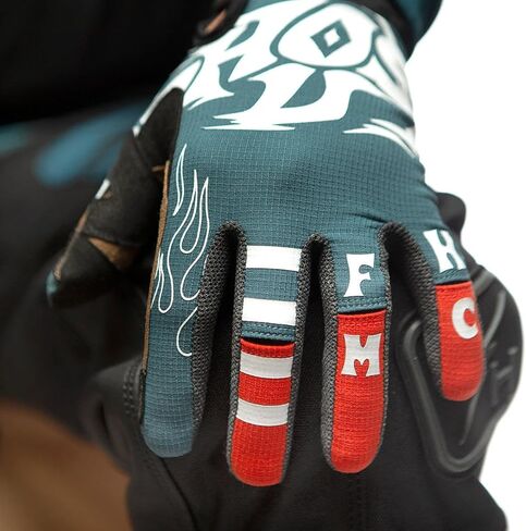 قفاز FASTHOUSE Speed ​​Style Bereman، أسود/الأشعة تحت الحمراء in Kuwait