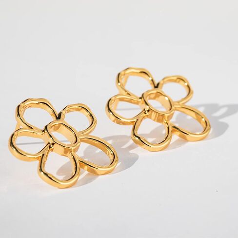 LecAit Summer Dainty Daisy Flower Earring Hollowed out Flower Stud 925 Sterling Silver Post Minimalism Earring for Women Girls in Kuwait