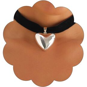 Heart Choker Necklaces Chunky Heart Pendant Neckalce Y2K Gothic Velvet Choker for Women