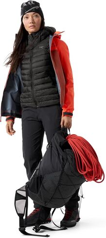 Arc'teryx Women's Cerium Hoody in Saudi Arabia