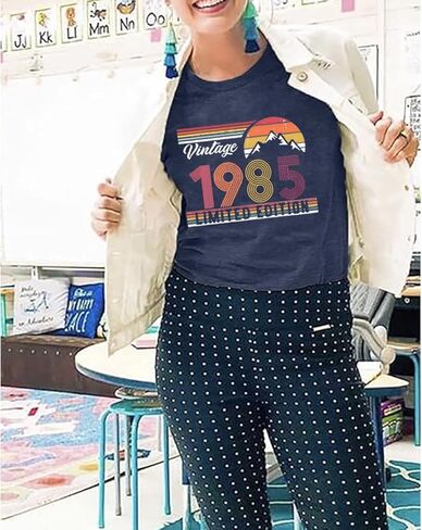 قمصان عيد الميلاد الأربعين للنساء خمر 1984 جرافيك تي شيرت حفلة عيد ميلاد هدية رسالة طباعة تي شيرتات قصيرة الاكمام in Kuwait