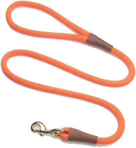 Mendota Pet Snap Leash, 1/2-Inch by 4-Feet, Black in Saudi Arabia