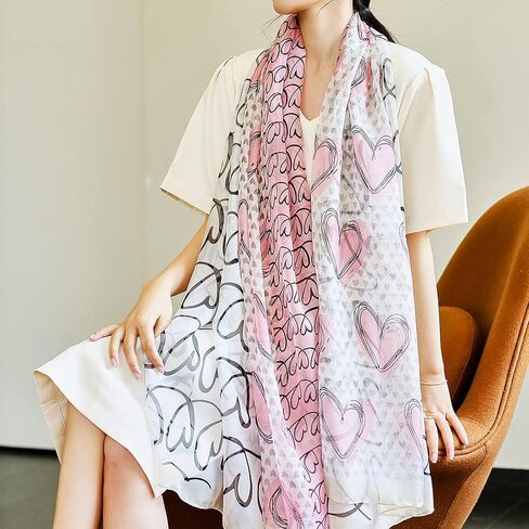 وشاح عيد الحب مطبوع على شكل قلب للنساء هدية العيد وشاح طويل للجنسين خفيف الوزن وناعم وشفاف in Kuwait