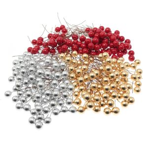 300PCS 10mm Fake Berries Artificial Holly Berries for Christmas Tree Decorations Flower Wreath DIY Craft Use (Red, Gold, Silver)
