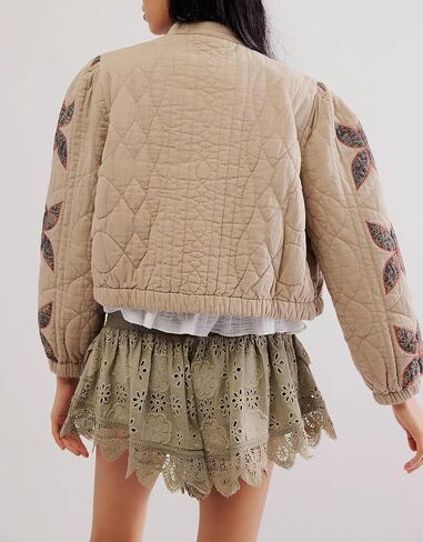 سترات نسائية خفيفة الوزن مبطنة من Kedera معطف منتفخ قصير مطرز بالورود ملابس خارجية شتوية مبطنة مع جيب in Kuwait