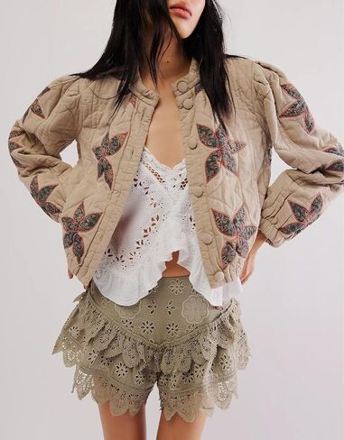 سترات نسائية خفيفة الوزن مبطنة من Kedera معطف منتفخ قصير مطرز بالورود ملابس خارجية شتوية مبطنة مع جيب in Kuwait