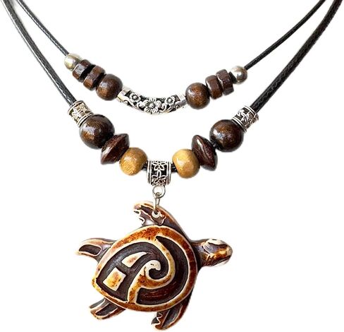 قلادة سلحفاة قبلية بنية اللون - قلادة سلحفاة هاواي - مطرزة بالخشب بحبل أسود قابل للتعديل in Kuwait