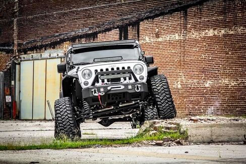 طقم رفع Rough Country 4 بوصات لسيارة جيب رانجلر JK ببابين 2007-2018 - 68230 in Saudi Arabia