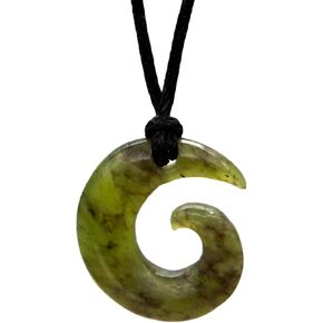 Ina & Co 100% New Zealand Jade Necklace for Men and Women, Hand Carved Maori Necklace Jade Pendant for Men With Black Adjustable Cord, New Zealand Pounamu Green Stone Necklace Koru Small 20mm
