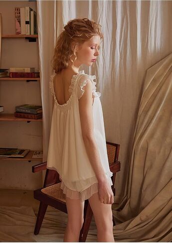 Women's Vintage 2 Pcs Sleepwear Bridal Pajamas Sets Victorian Nightwear Princess Chemises Nighties in Kuwait