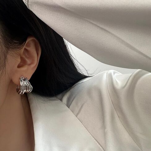 Chunky Open Hoop Earrings For Women,Large Trendy Brass Thick Lightweight Geogrofy Geometric Earrings for Party in Saudi Arabia